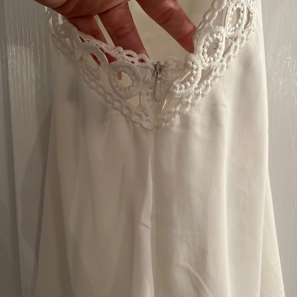 Lulus White Halter “Any Sway, Shape or Form” Dress size Small - Picture 5 of 6